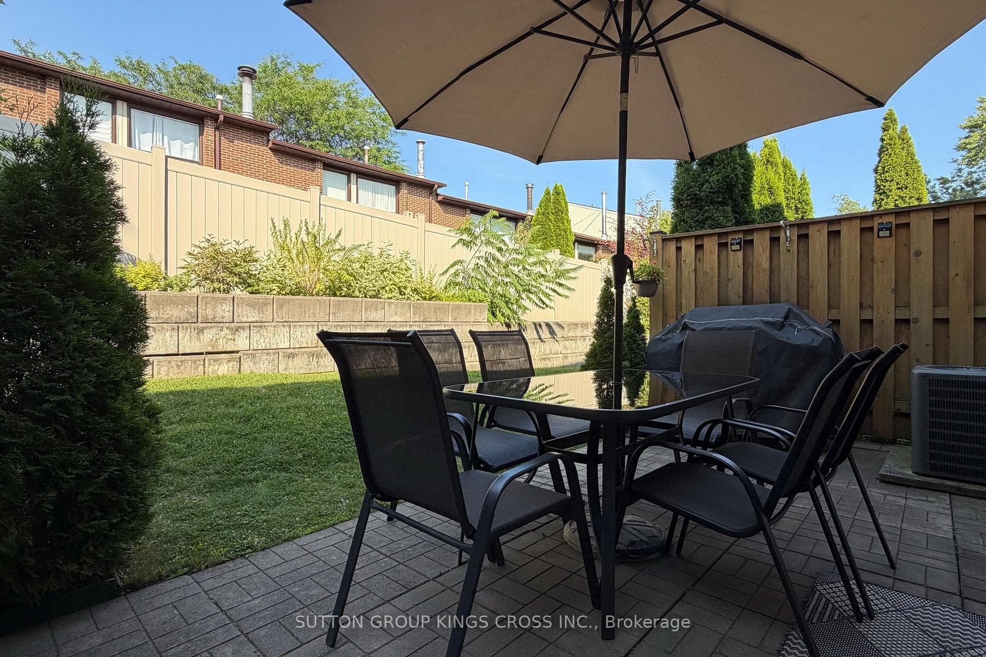 2- 2575 Parmeer Drive — property photo