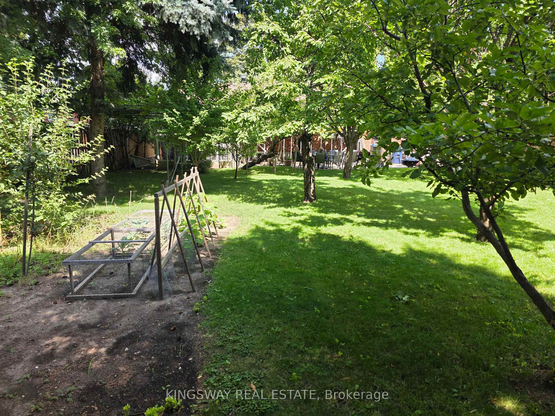 18 Blaketon Road — property photo