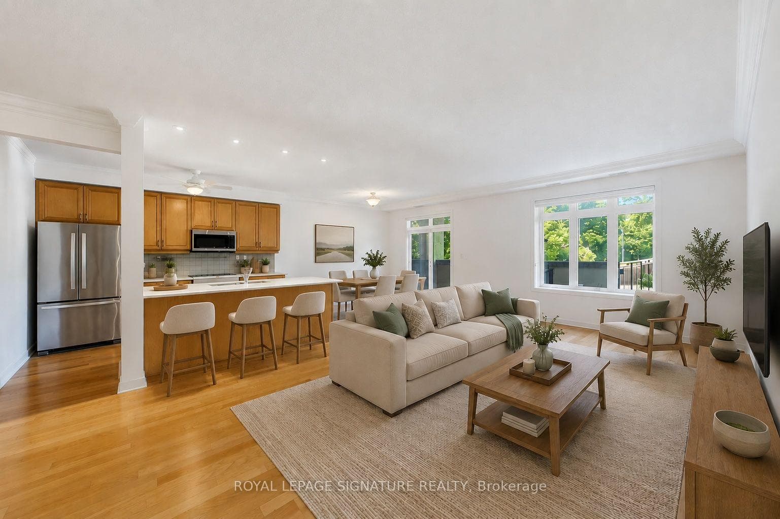 109- 443 Centennial Forest Drive — property photo