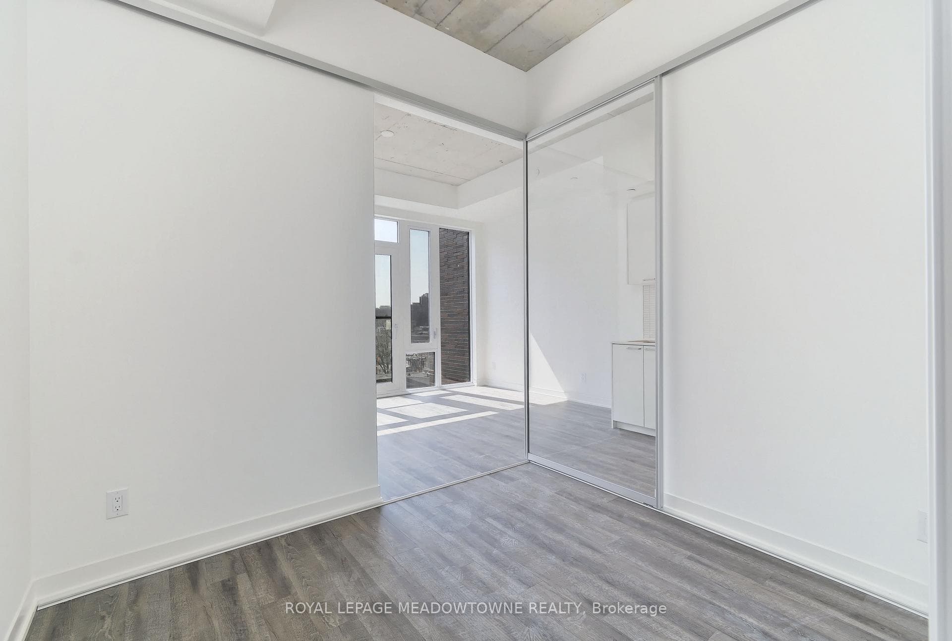 712- 1808 St. Clair Avenue — property photo