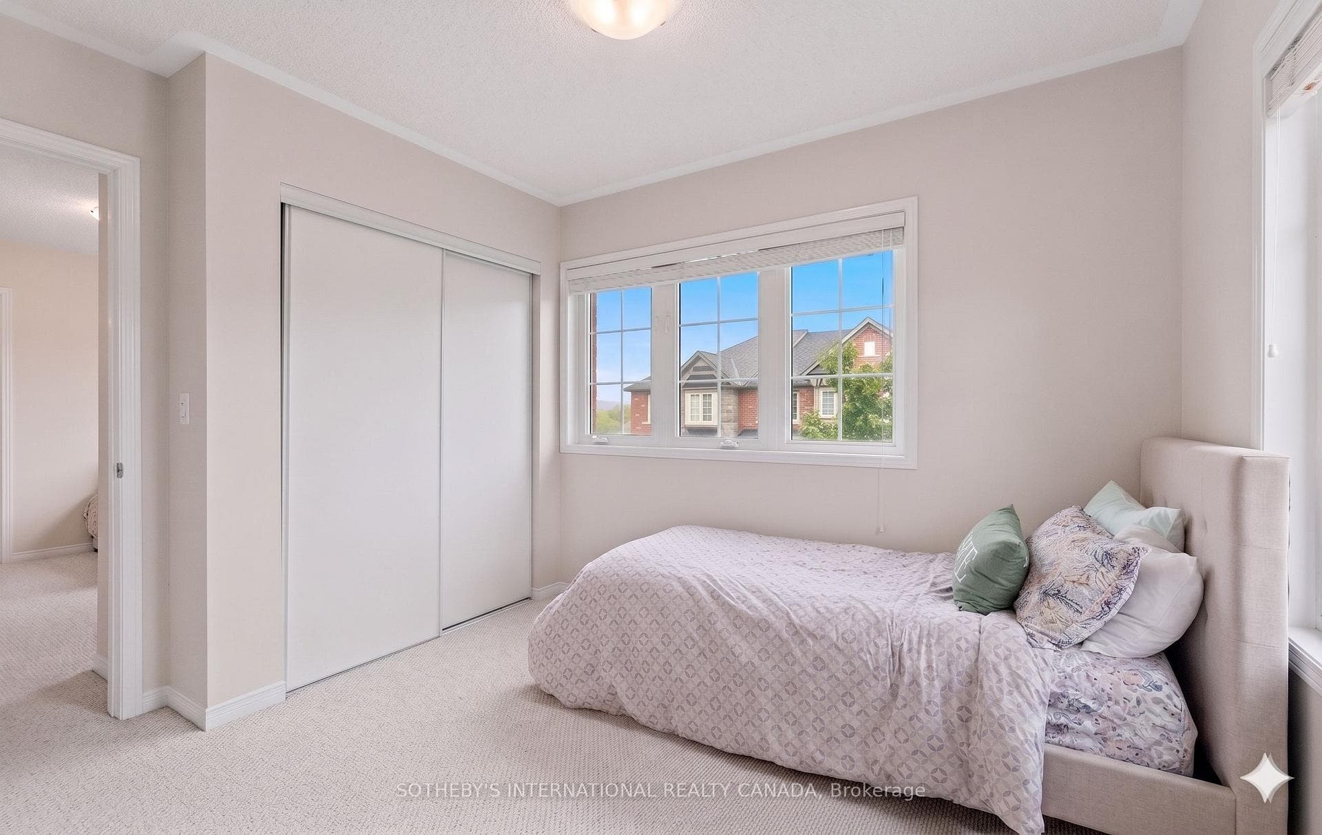 21- 745 Farmstead Drive — property photo