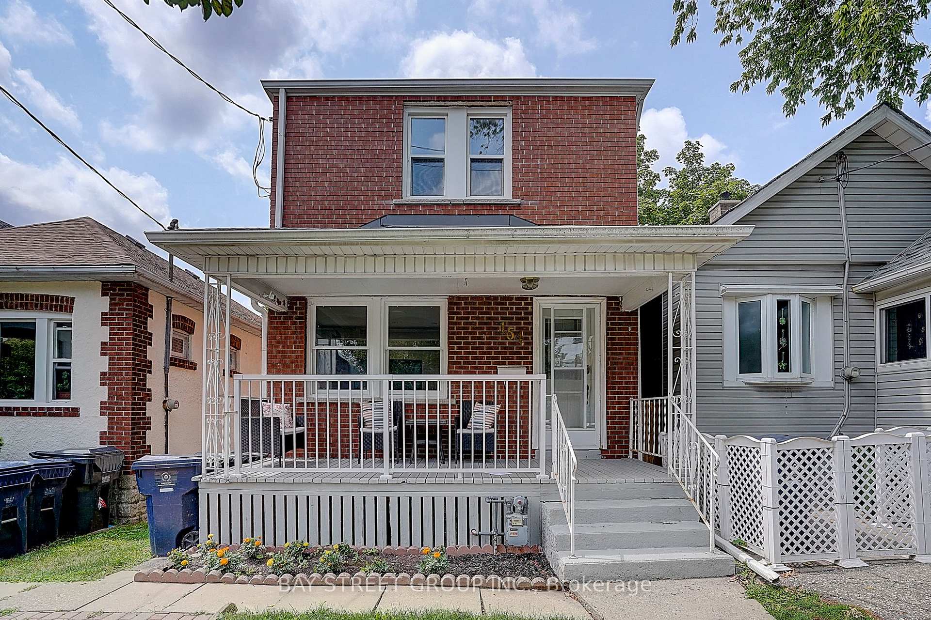 154 Alameda Avenue — property photo
