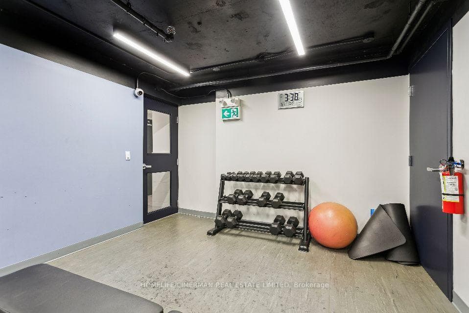305- 725 Don Mills Road — property photo