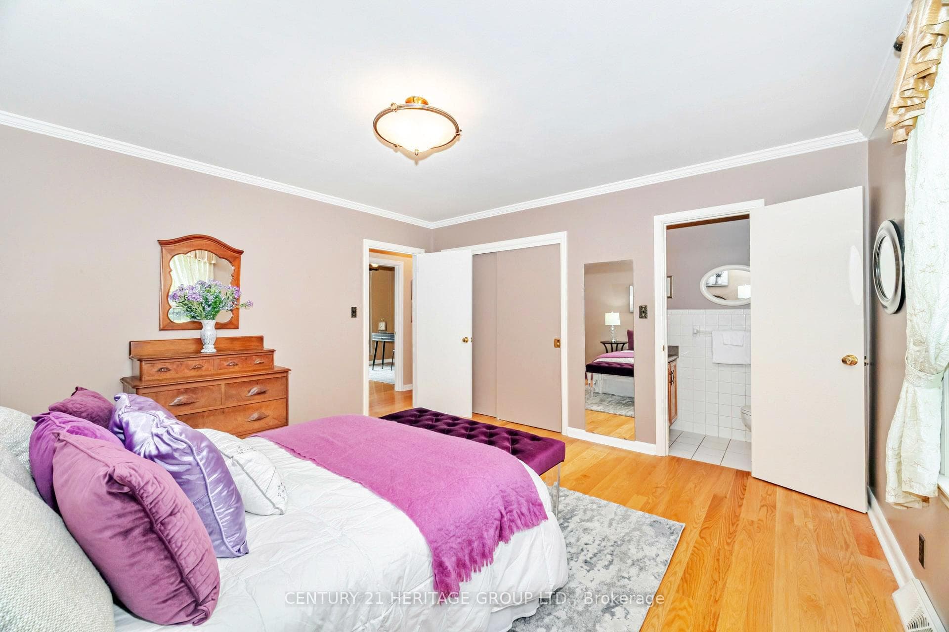 22 Poplar Drive — property photo