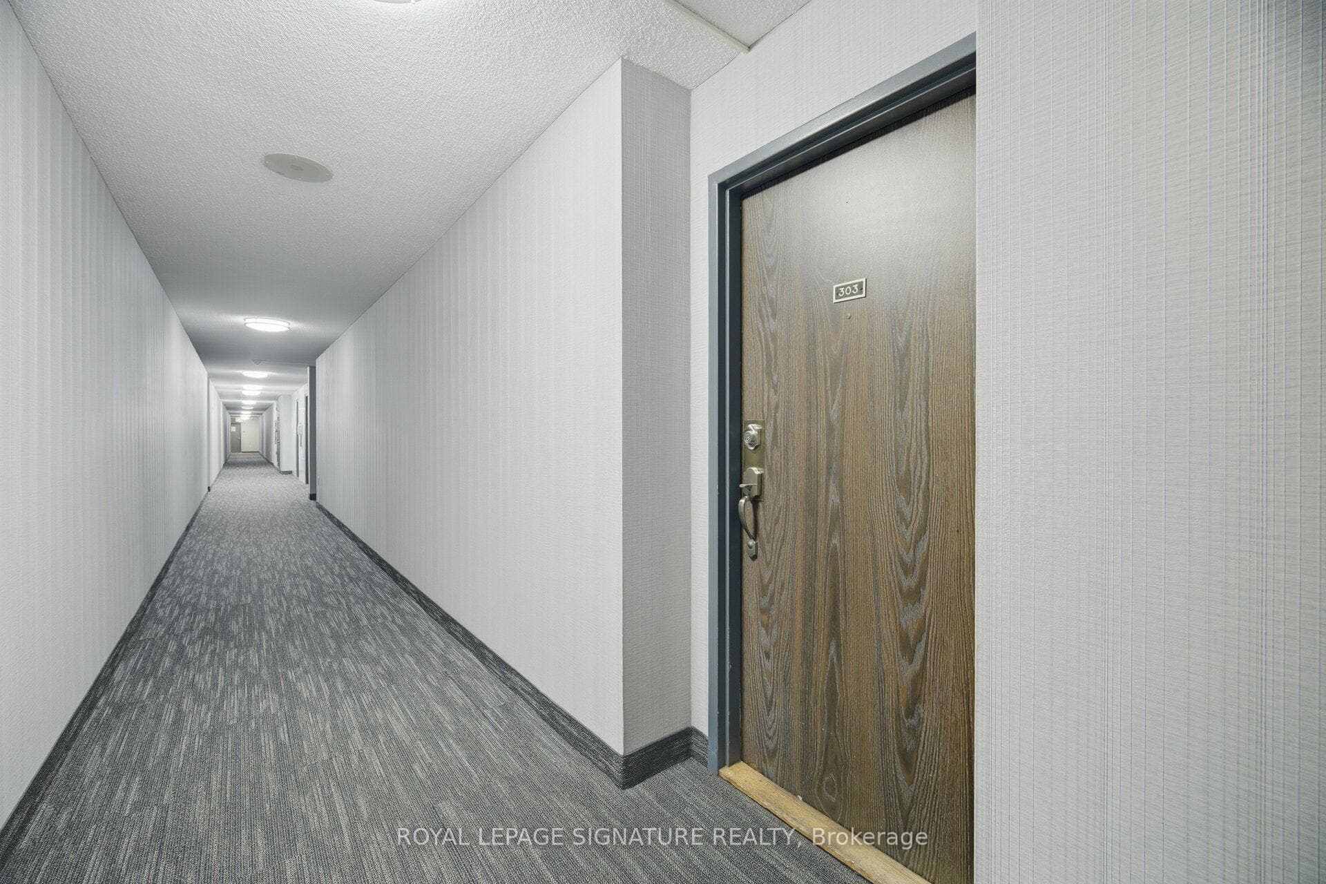 303- 4 Kings Cross Road — property photo