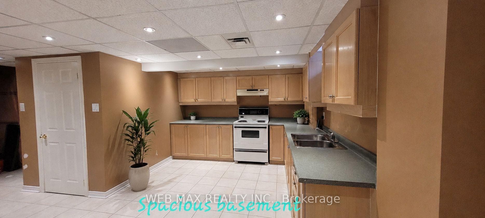 22 Ashbury Crescent — property photo