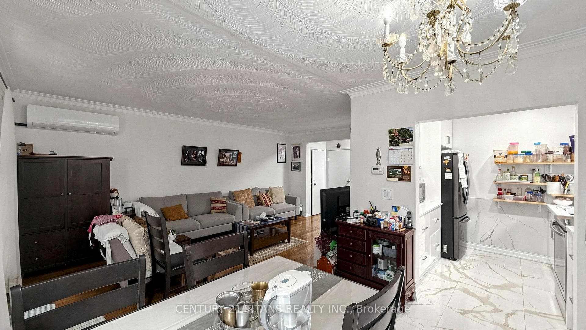 529A Birchmount Road — property photo