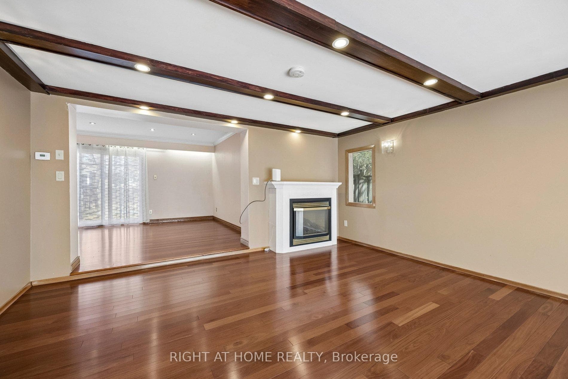 46 Tidefall Drive — property photo