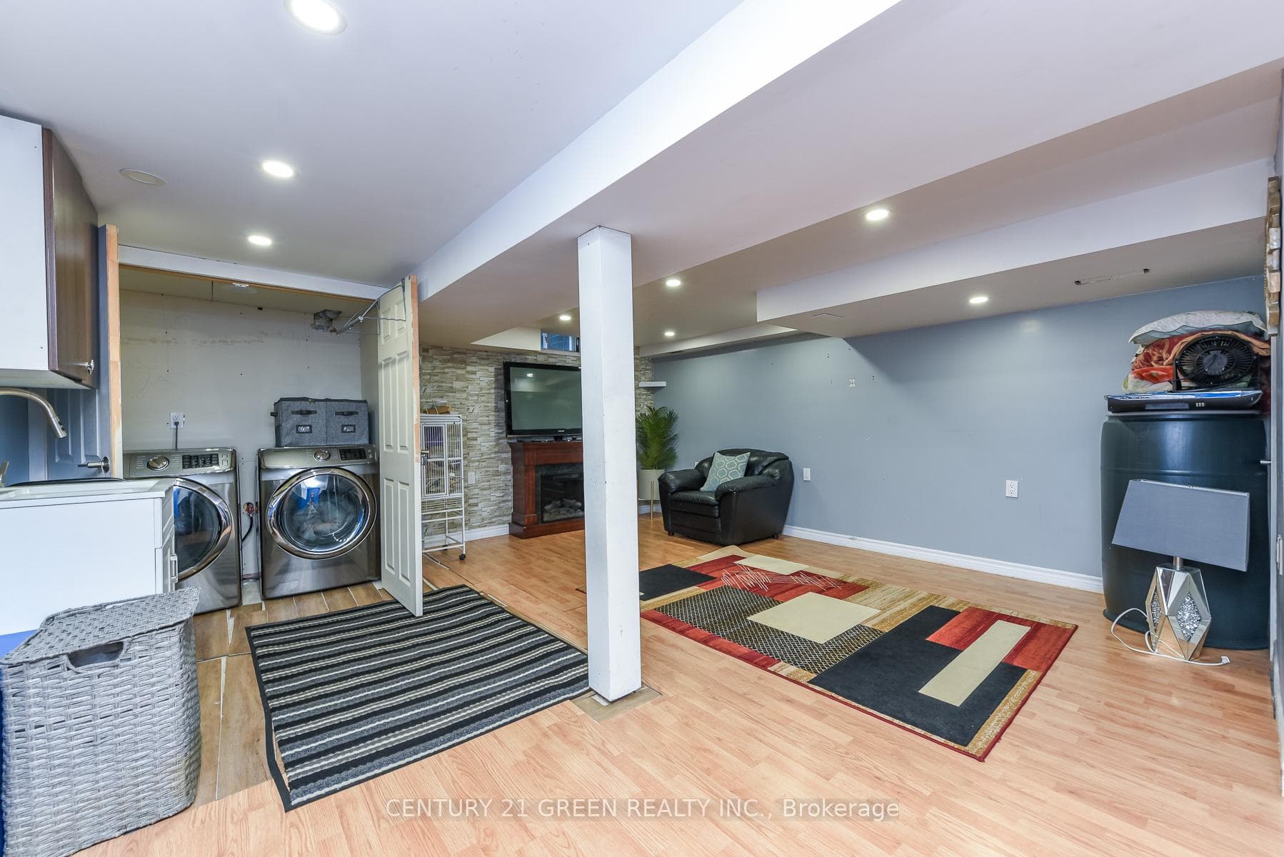 200 Winners Circle — property photo