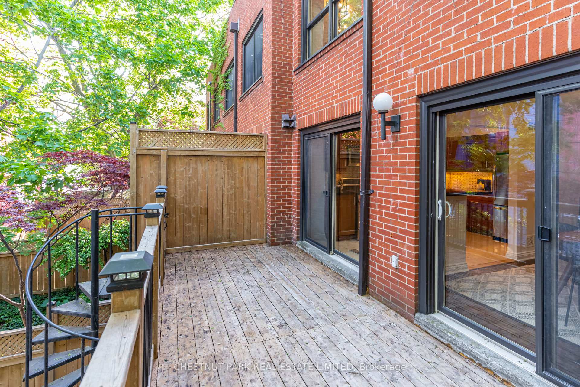 9- 41 Spruce Street — property photo