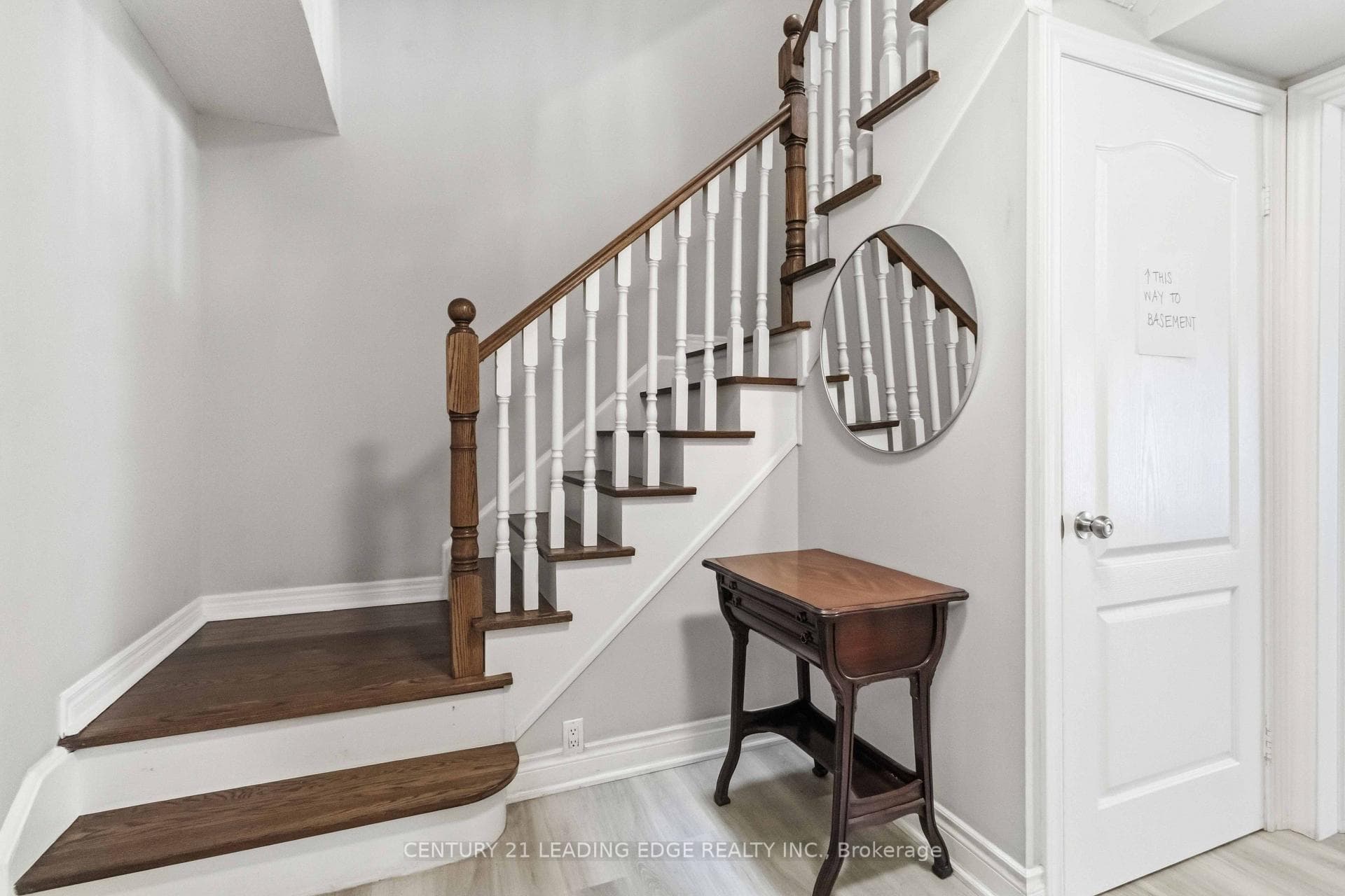 5- 47 Cordoba Drive — property photo