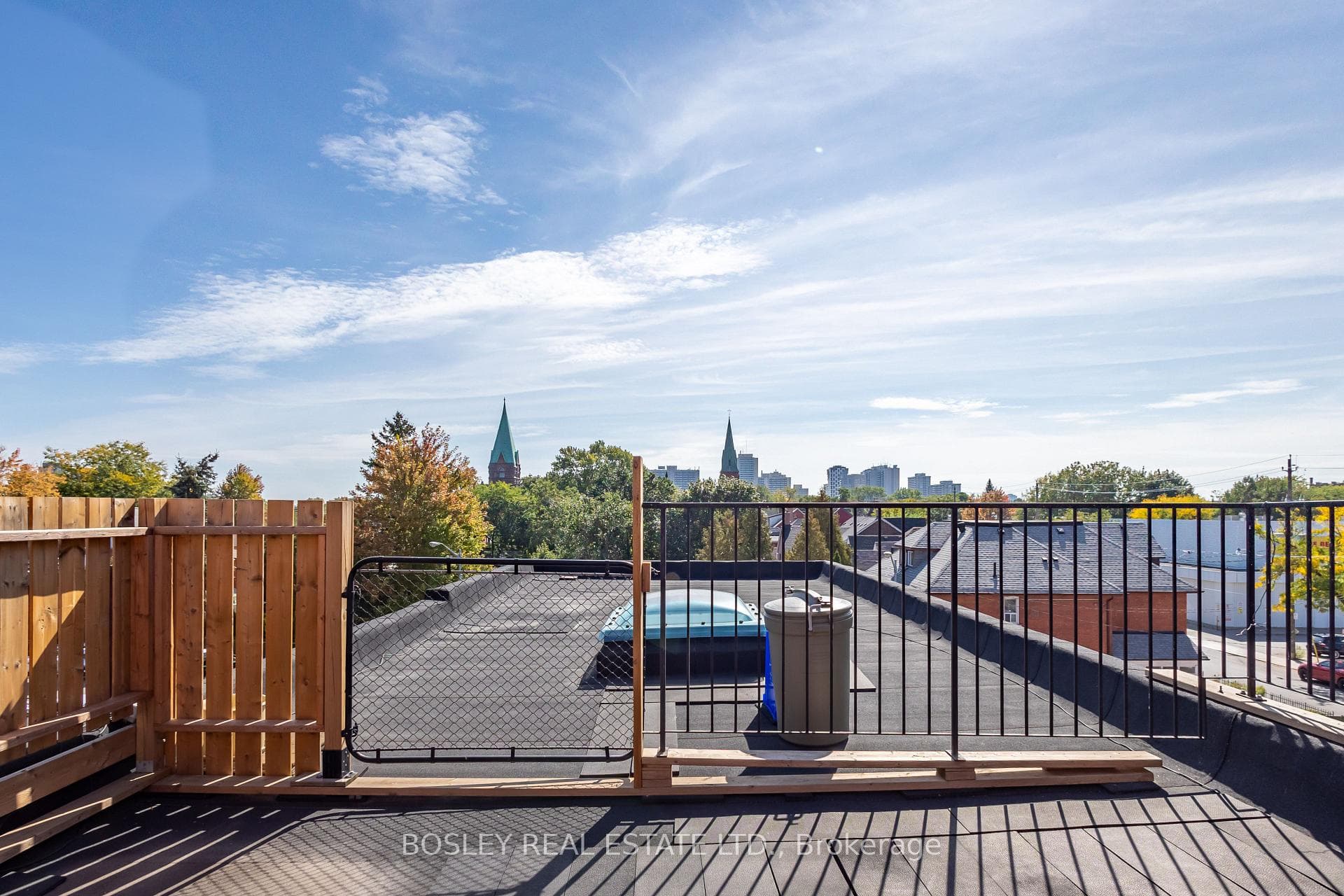 2963 Dundas Street — property photo