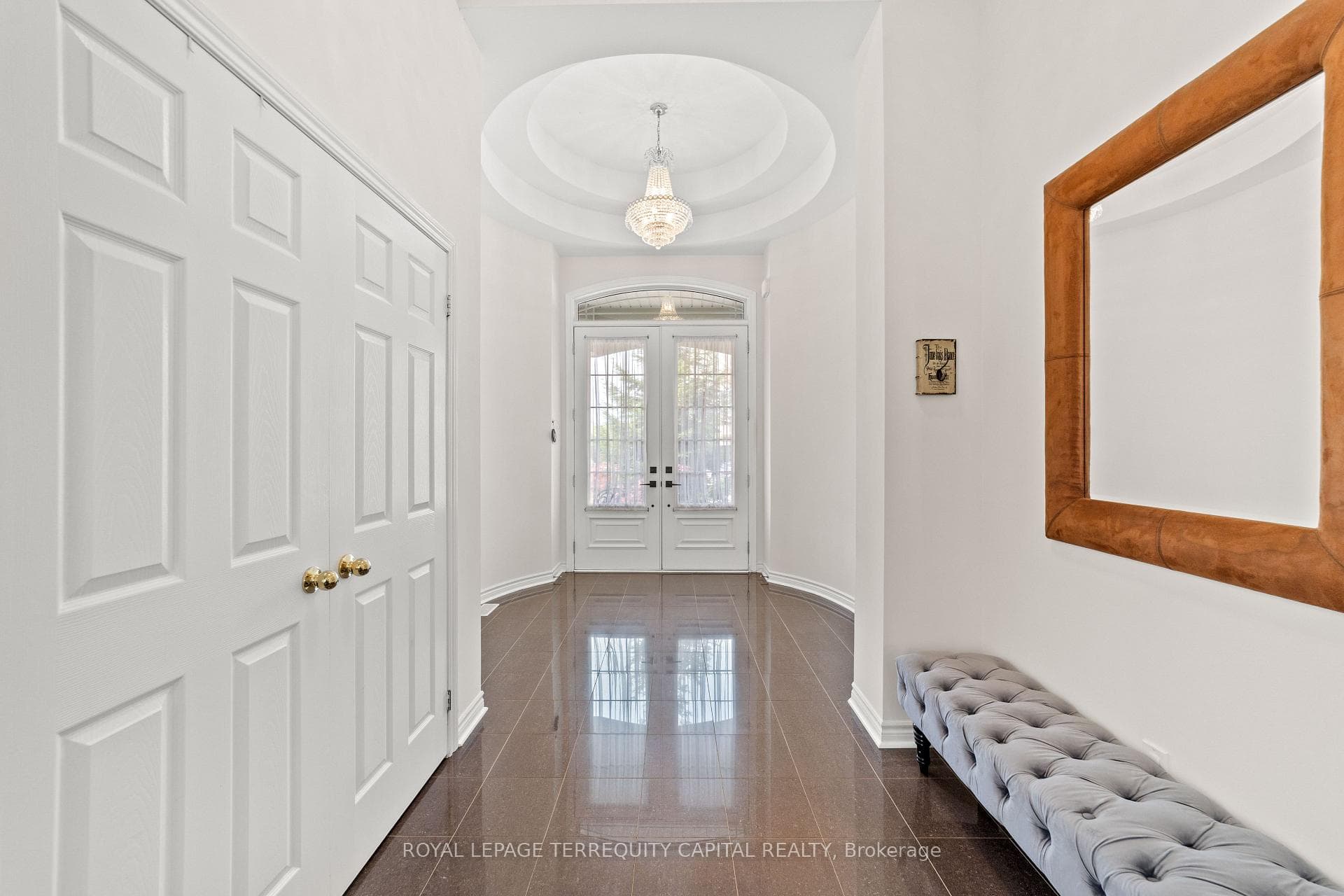 55 Ironside Drive — property photo