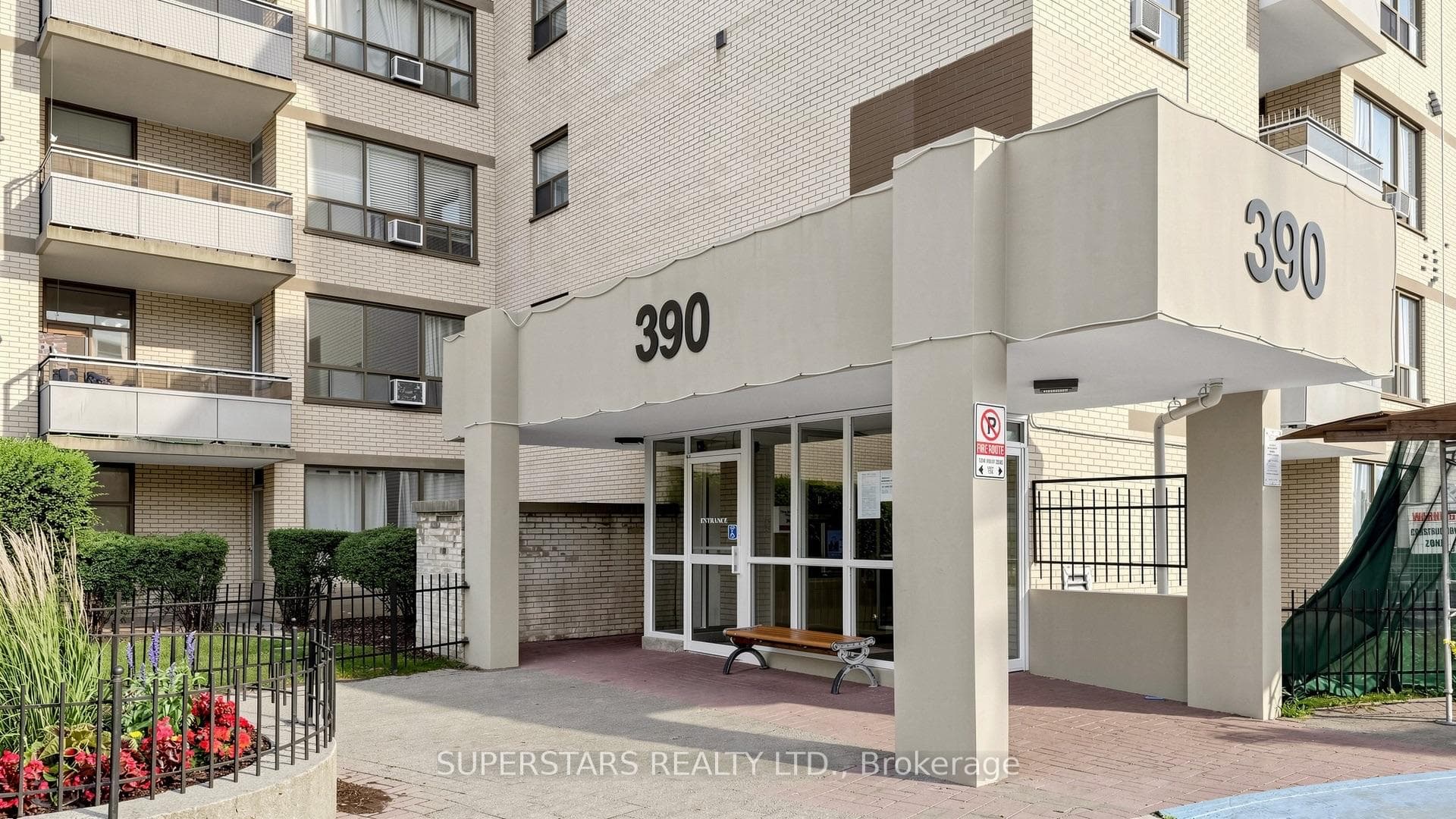 1906- 390 Dixon Road — property photo