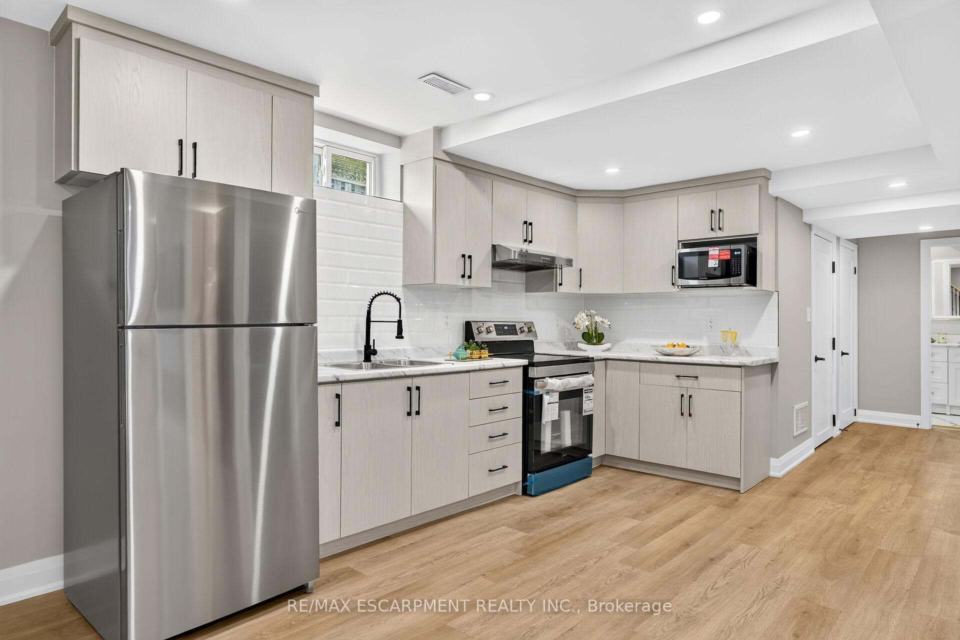 150 Howard Avenue — property photo