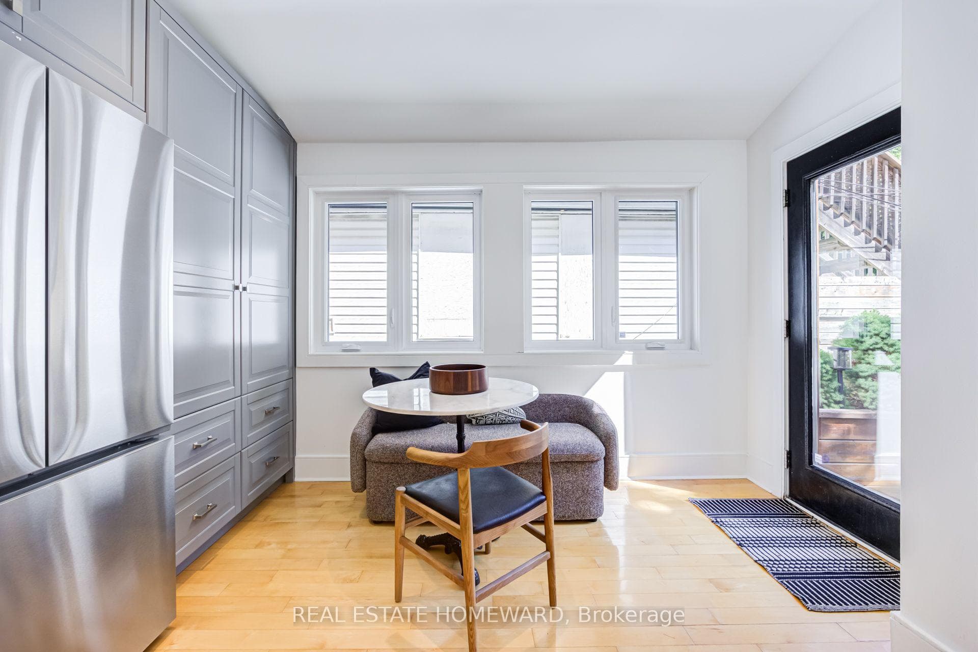 43 Amroth Avenue — property photo