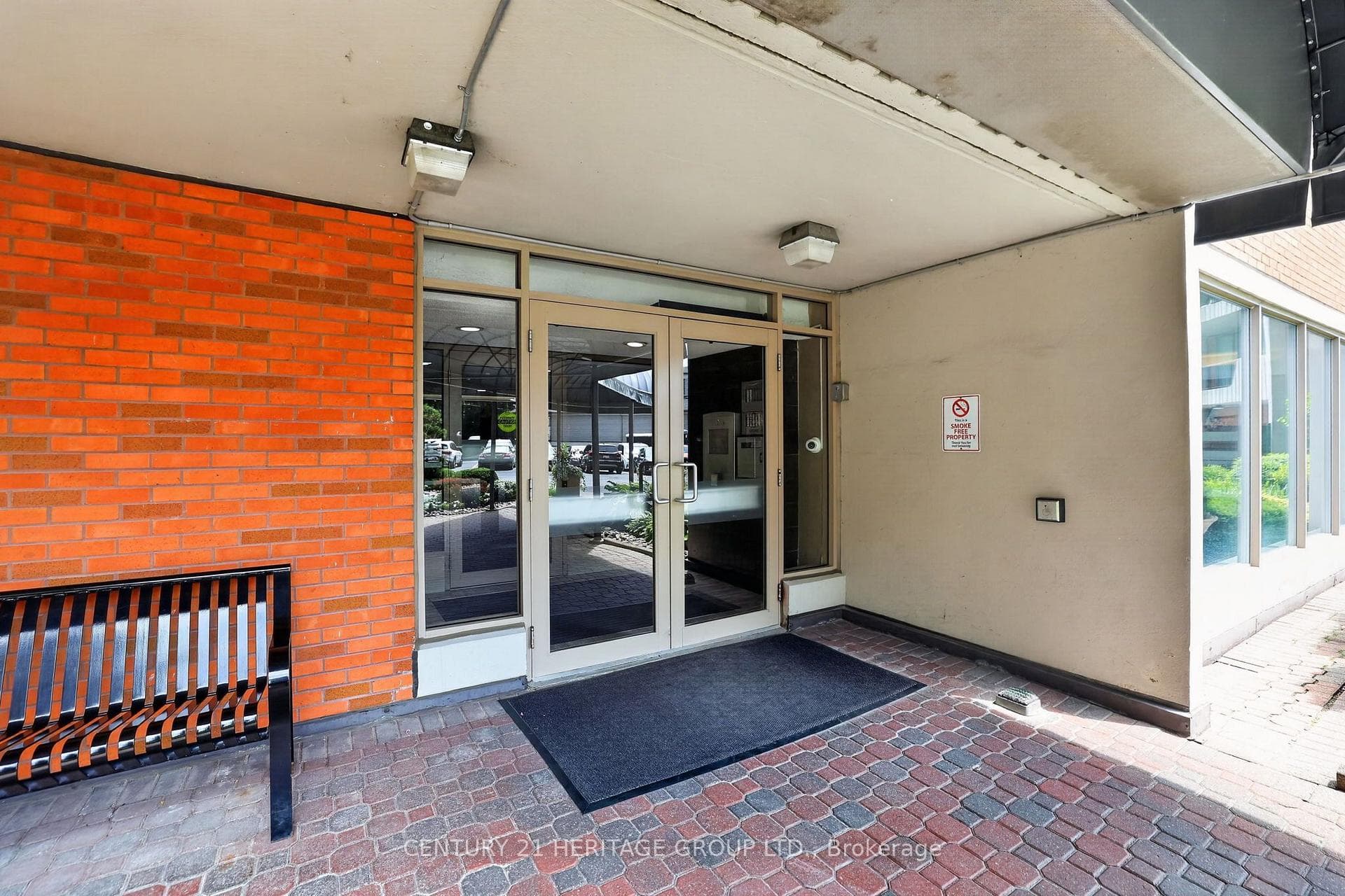 603- 7811 Yonge Street — property photo