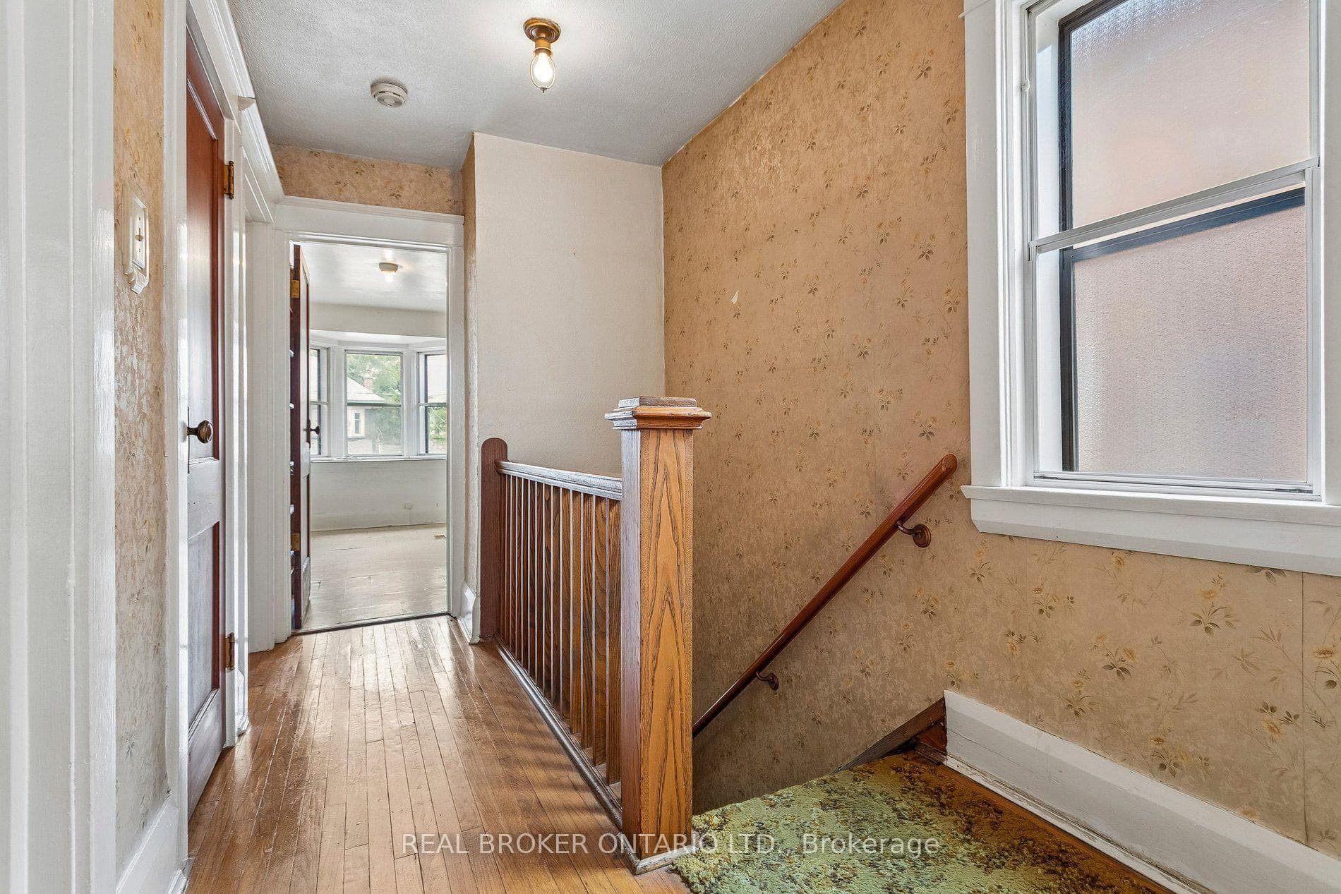 401 Willard Avenue — property photo