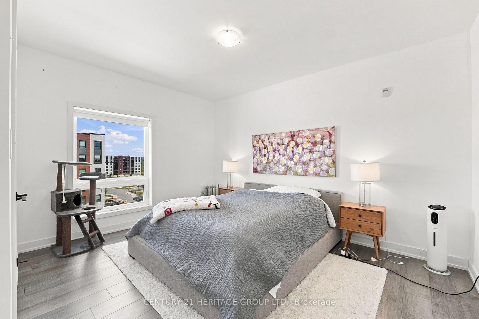 502- 10 Culinary Lane — property photo