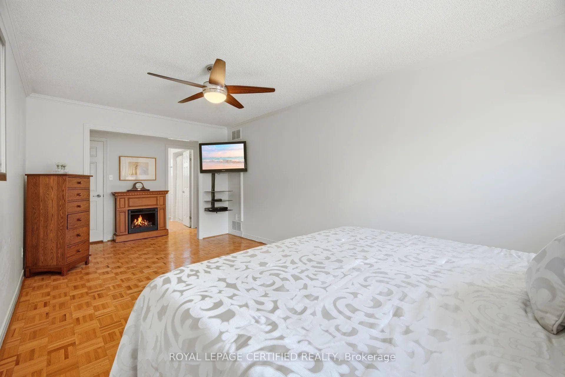 20 Burnley Place — property photo
