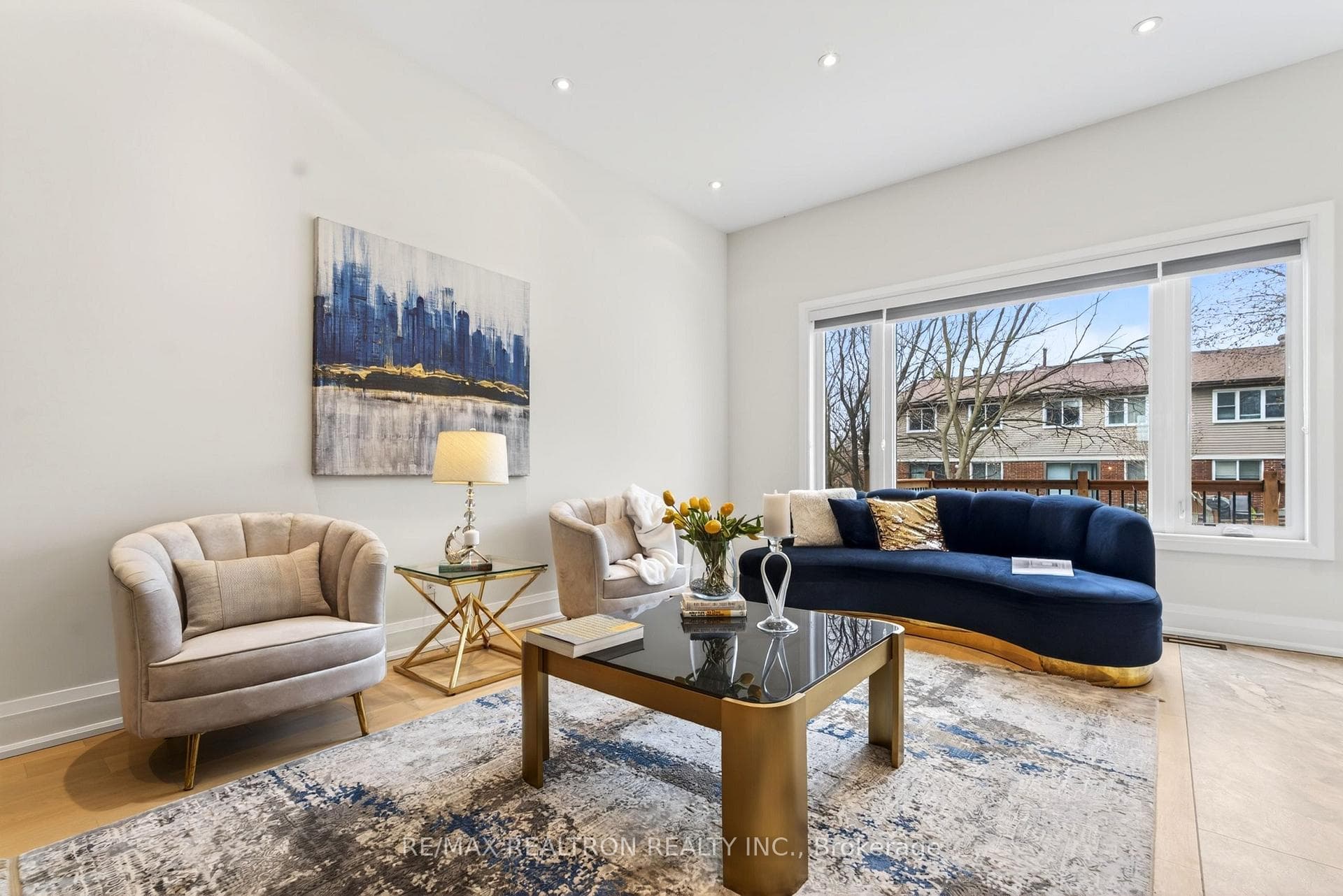 792 Midland Avenue — property photo