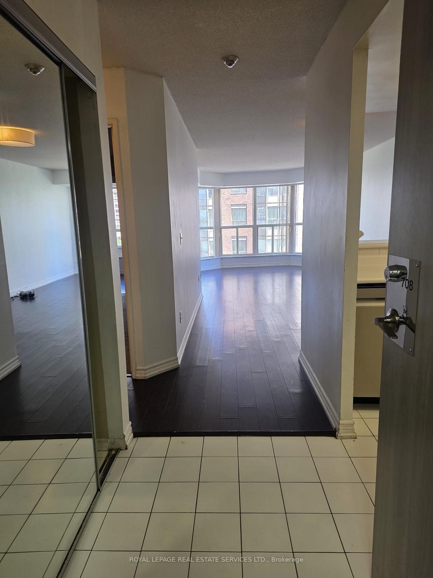 708- 335 Webb Drive — property photo