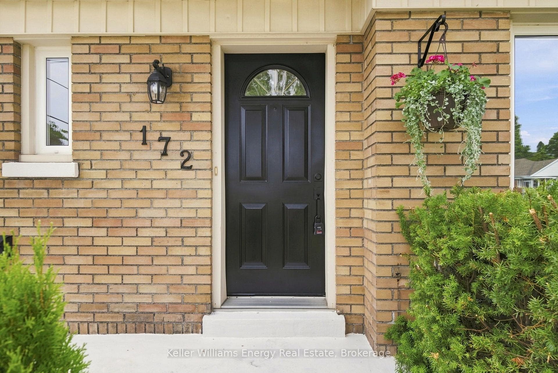 172 Central Park Boulevard — property photo