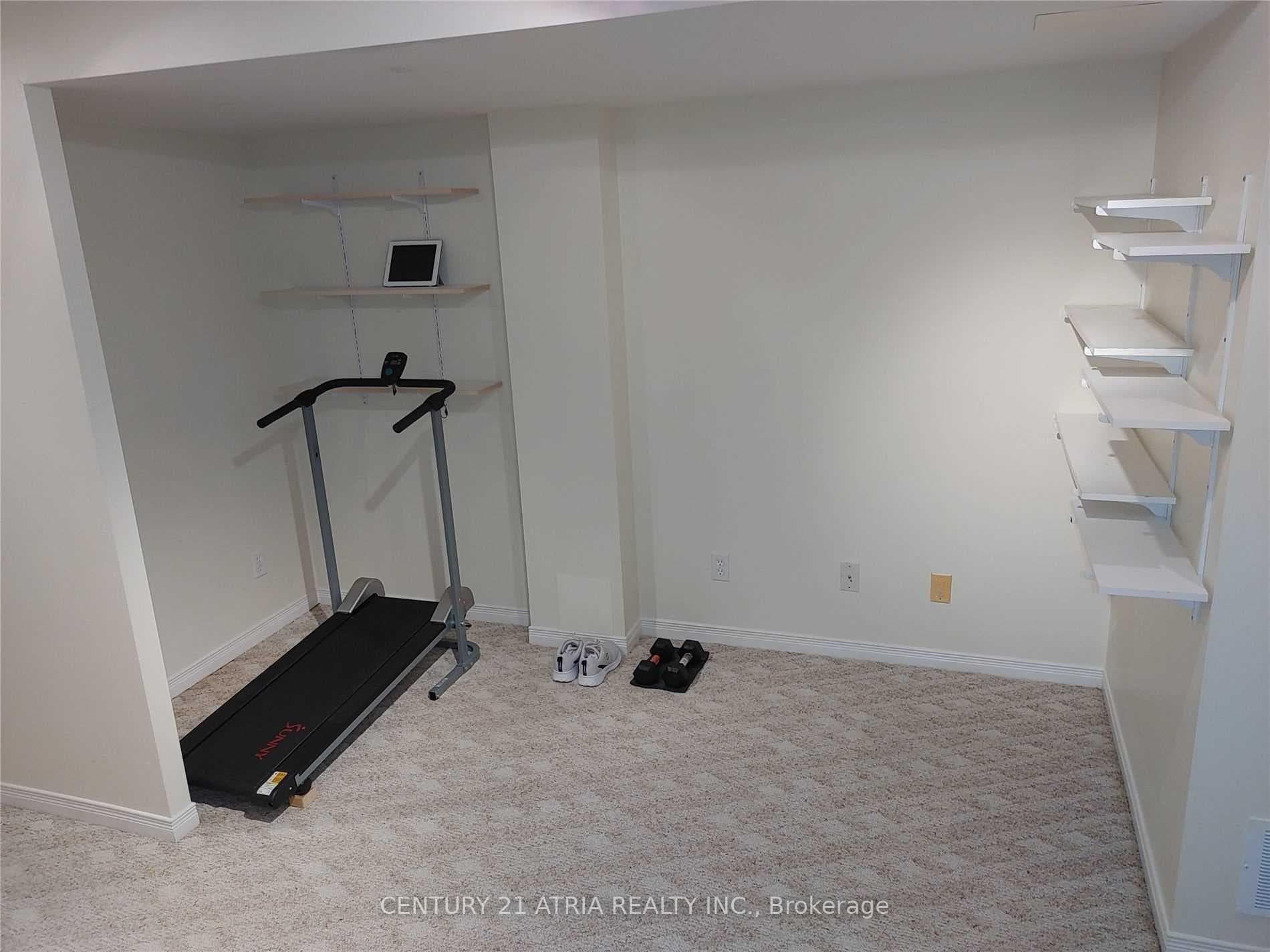 76 Ellesmere Street — property photo