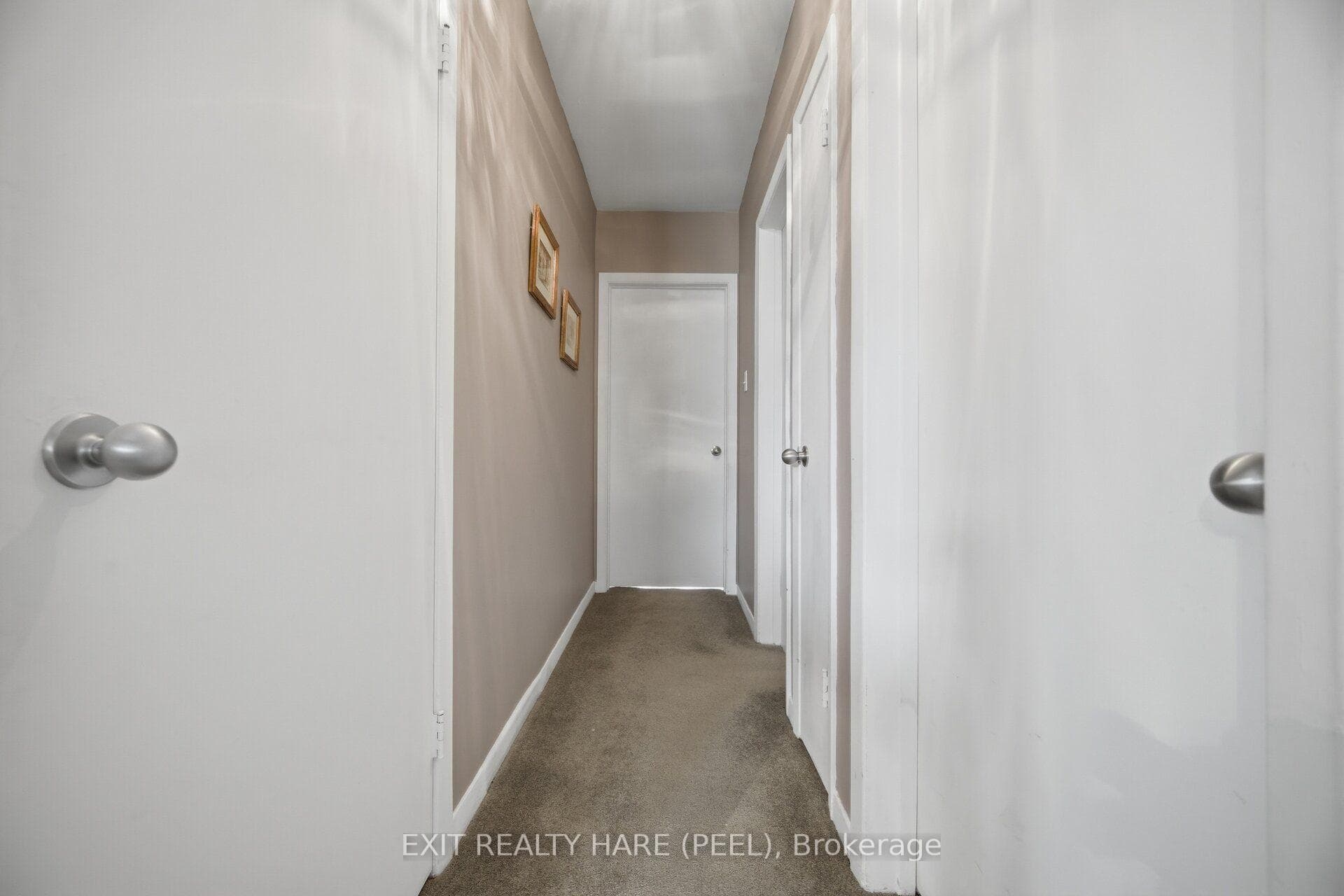23 Kimbark Drive — property photo