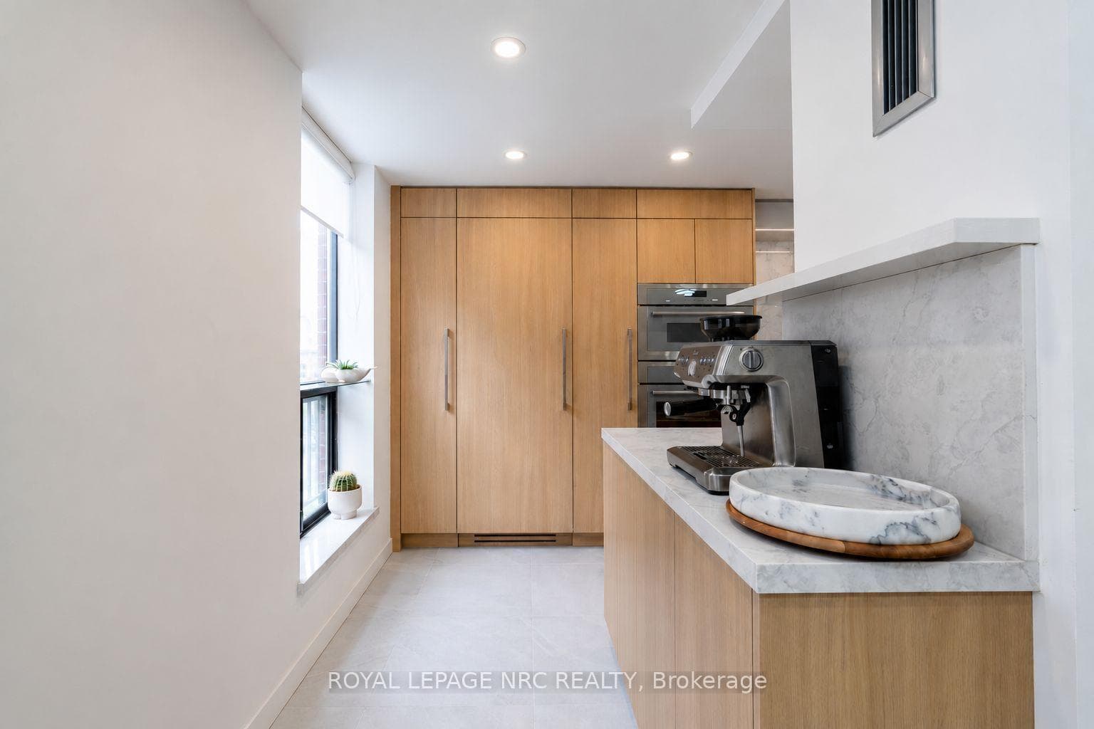 506- 30 Church Street — property photo