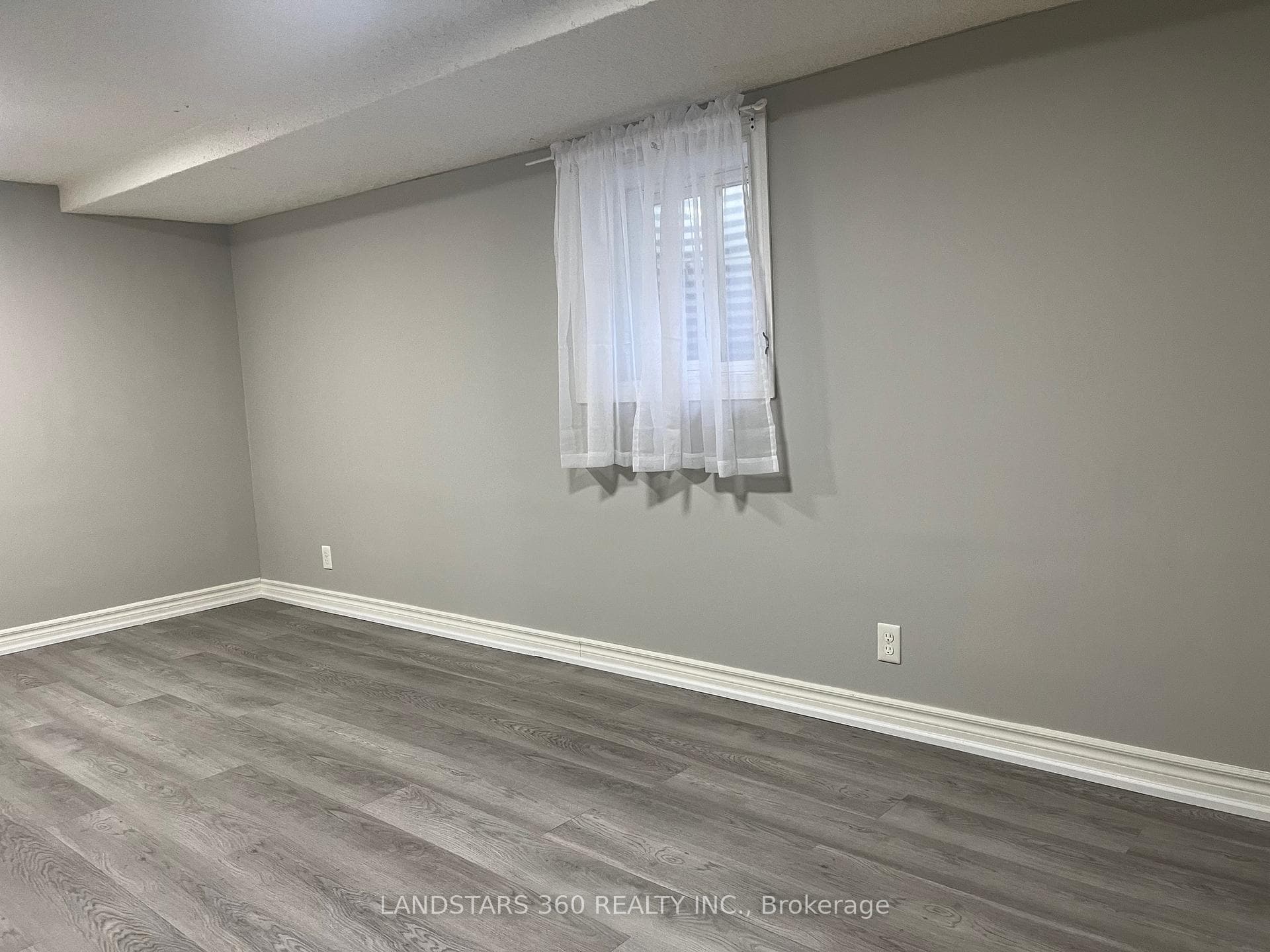 127 Galloway Road — property photo