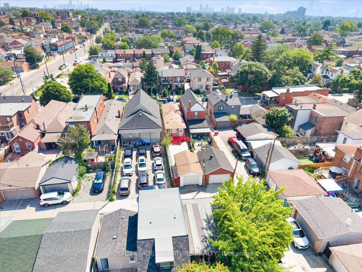 234 Nairn Avenue — property photo