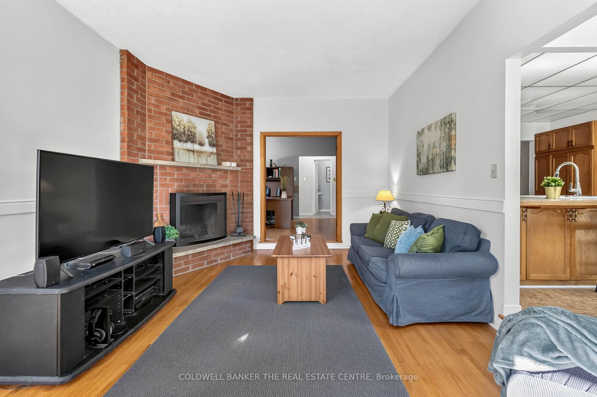 2040 Markle Drive — property photo