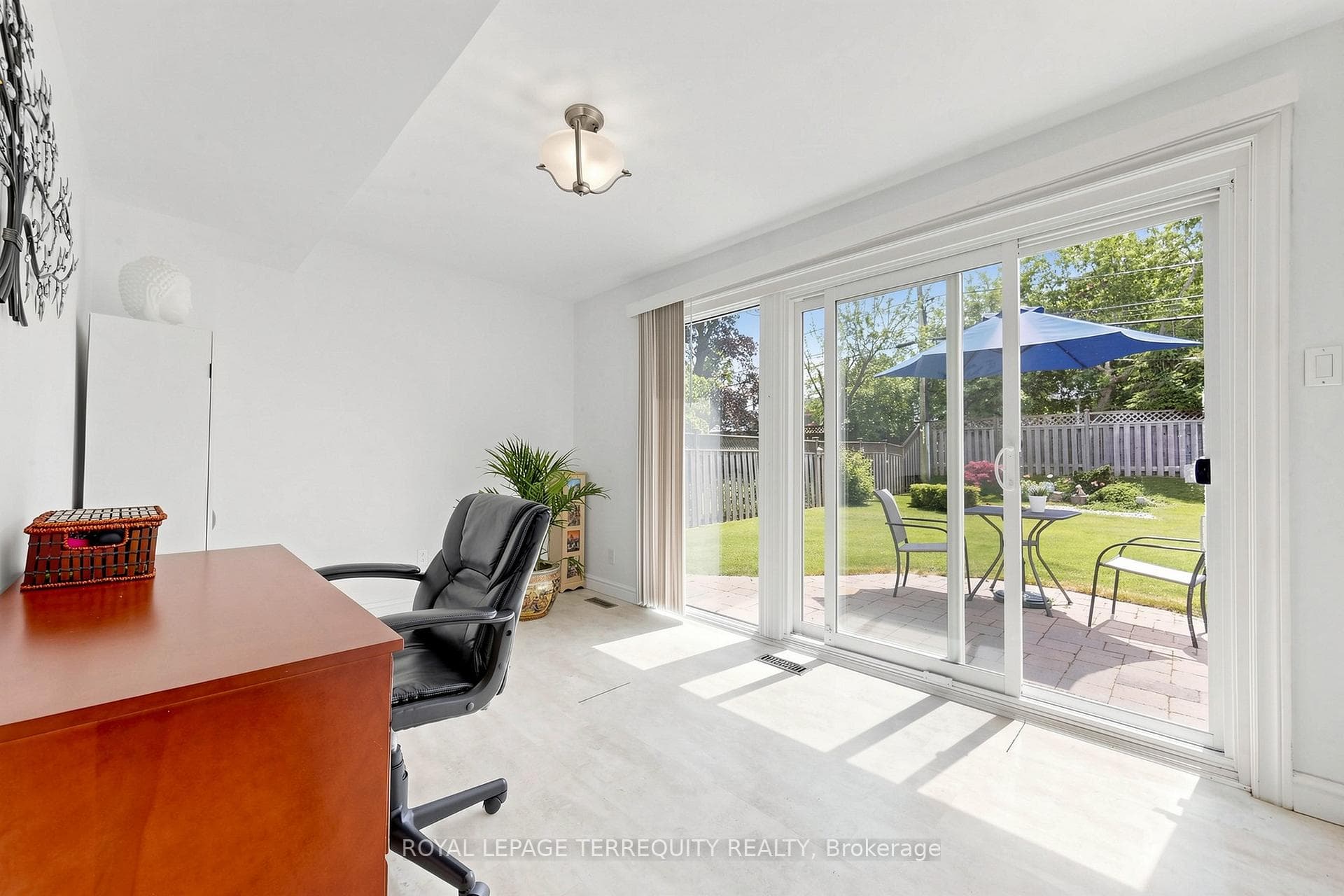 89 Dreyer Drive — property photo