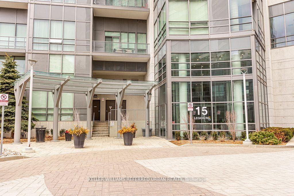 1002- 15 Legion Road — property photo