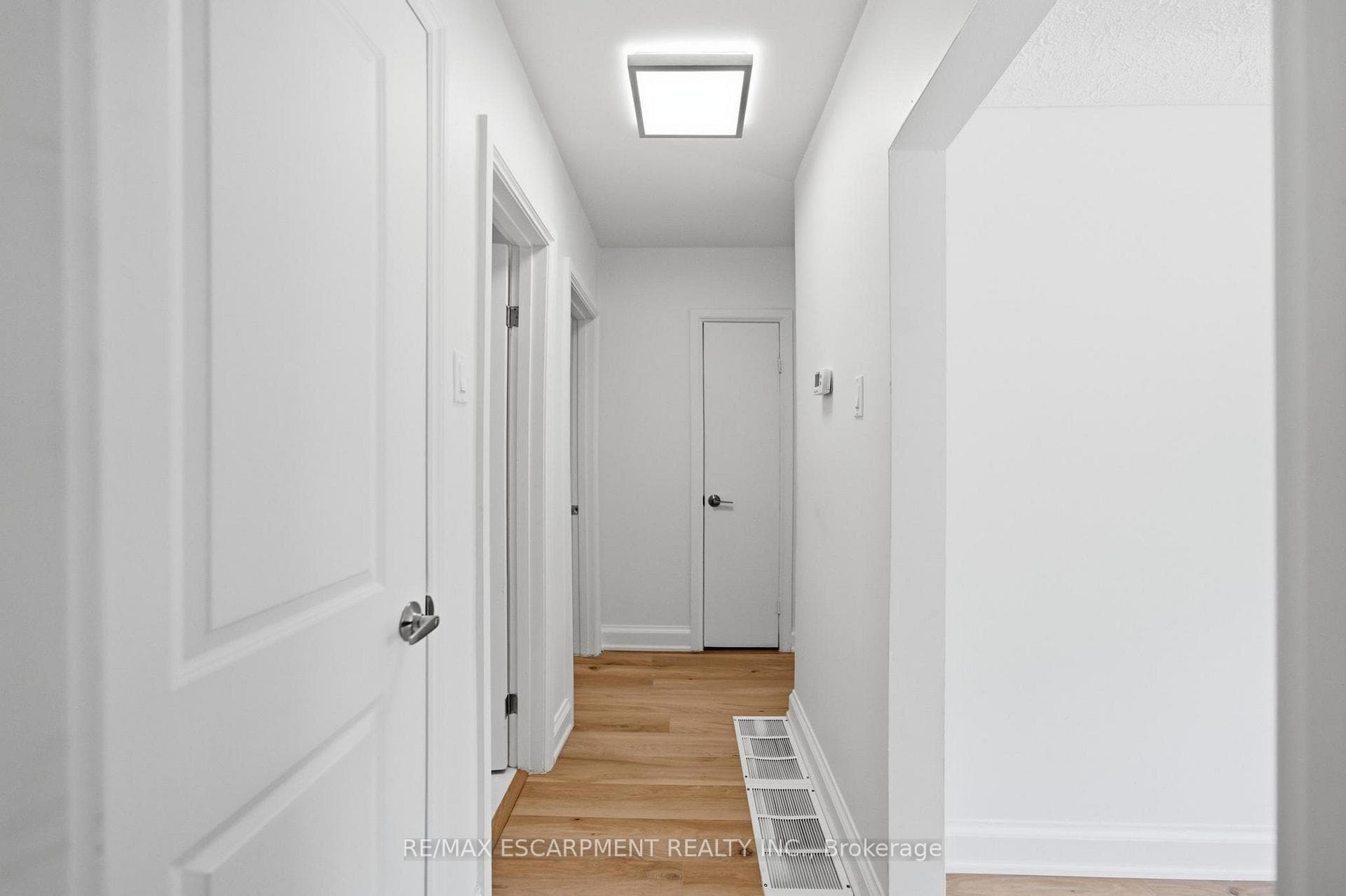 22 David Avenue — property photo