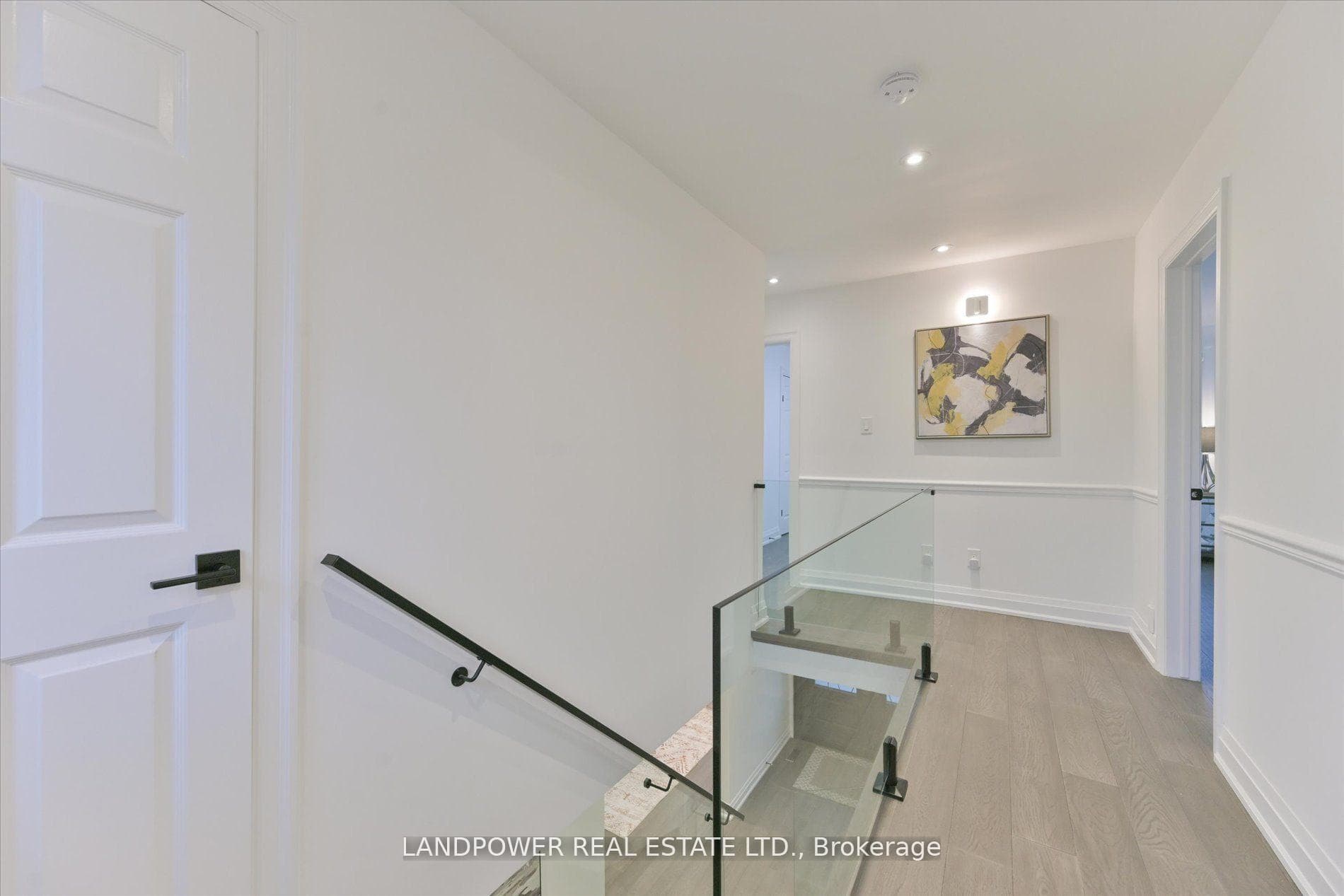 14 Carlton Road — property photo
