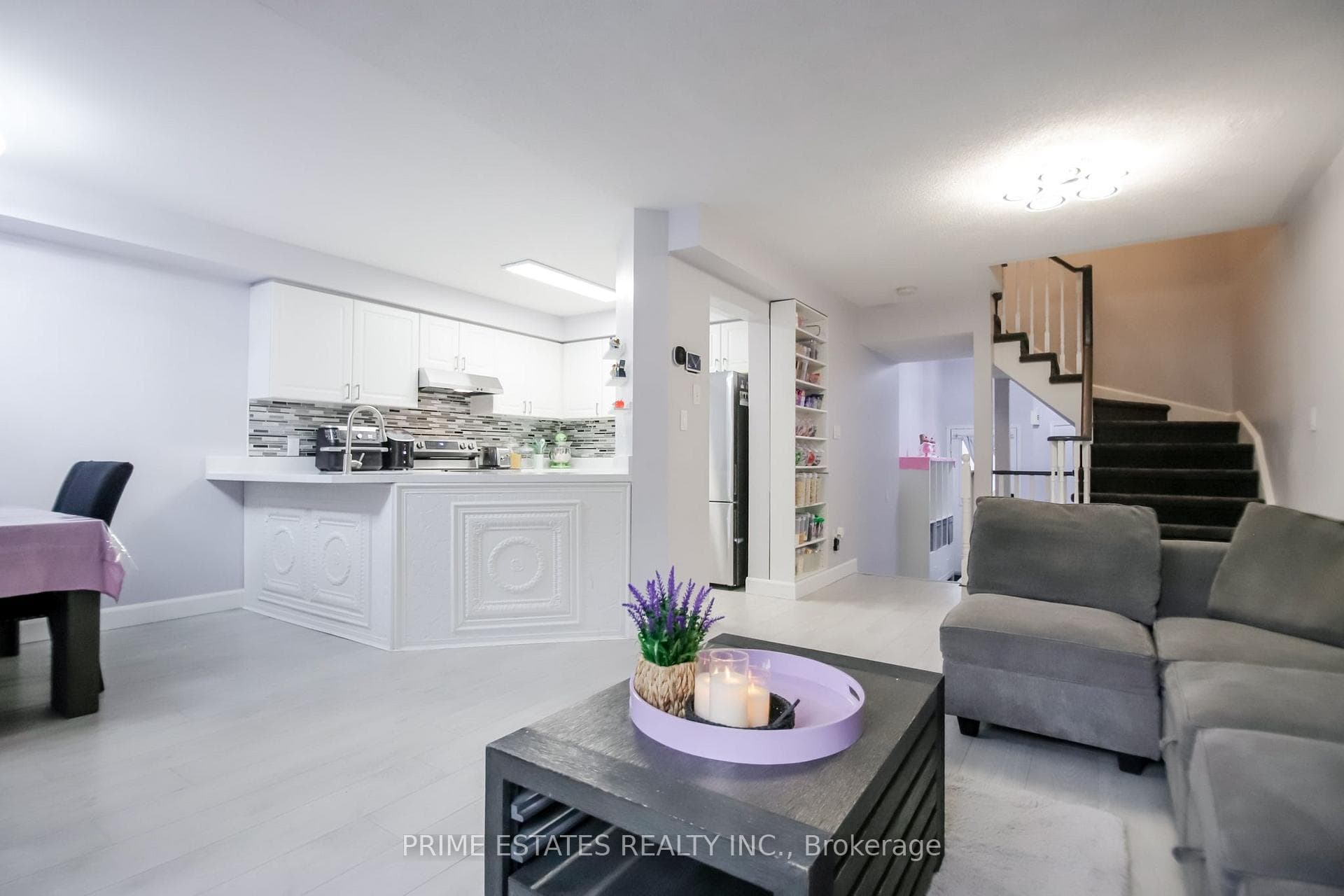 1774 Woodgate Trail — property photo