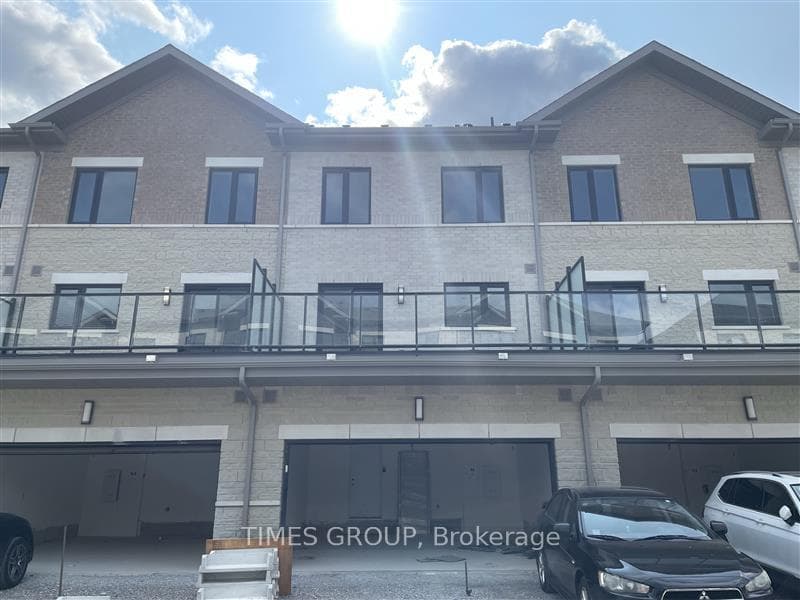 77 Grimsby Lane — property photo