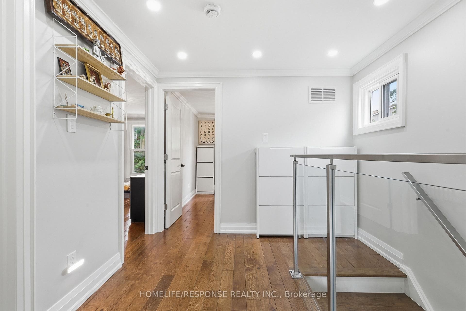 680 SWEETWATER Place — property photo