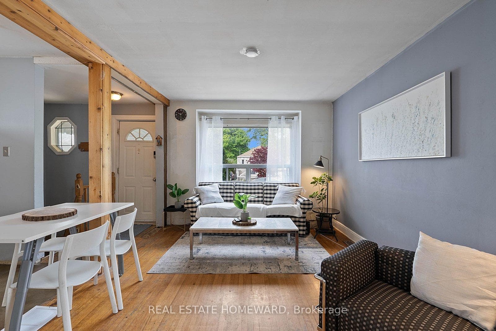 59 Manderley Drive — property photo