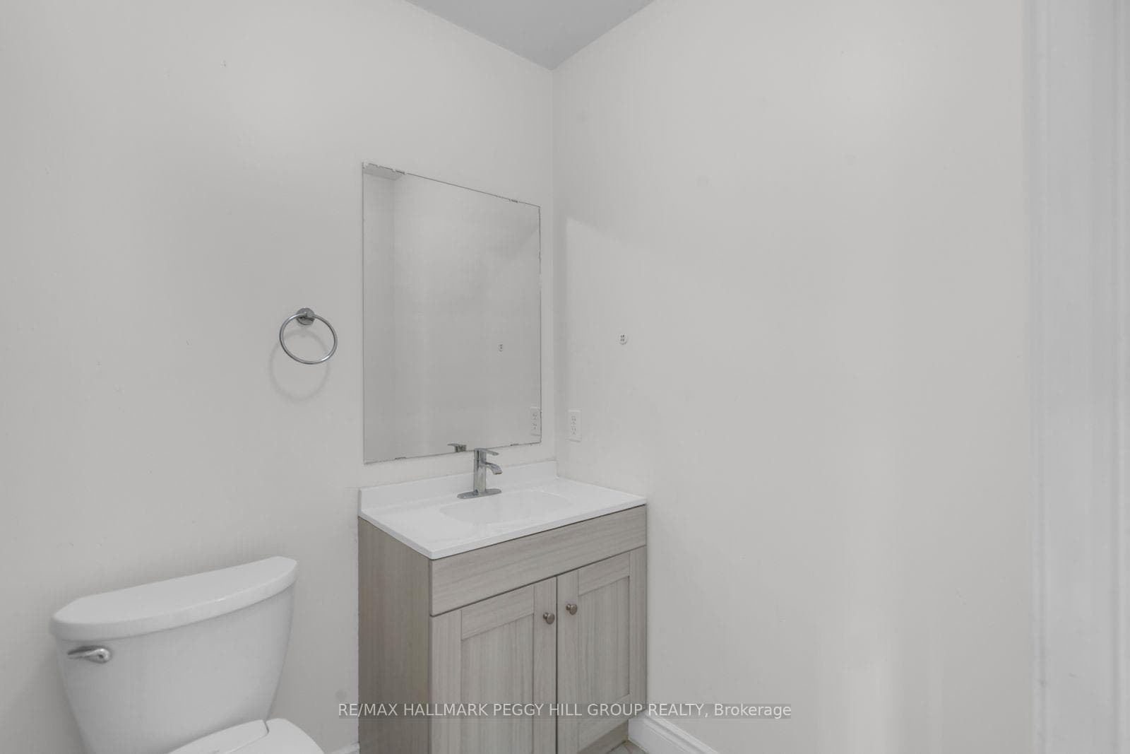 34 Arch Brown Court — property photo