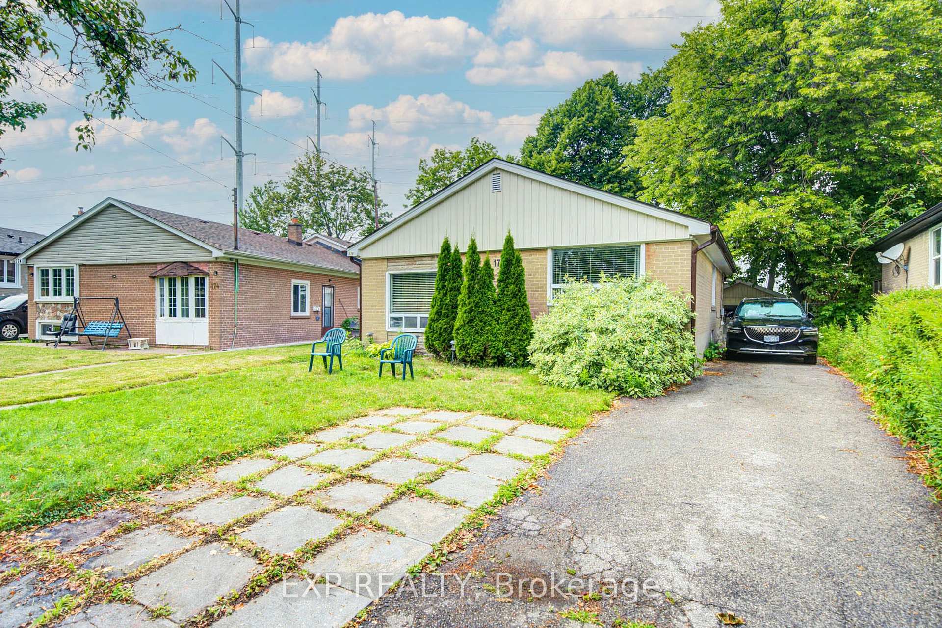 176 Sedgemount Drive — property photo