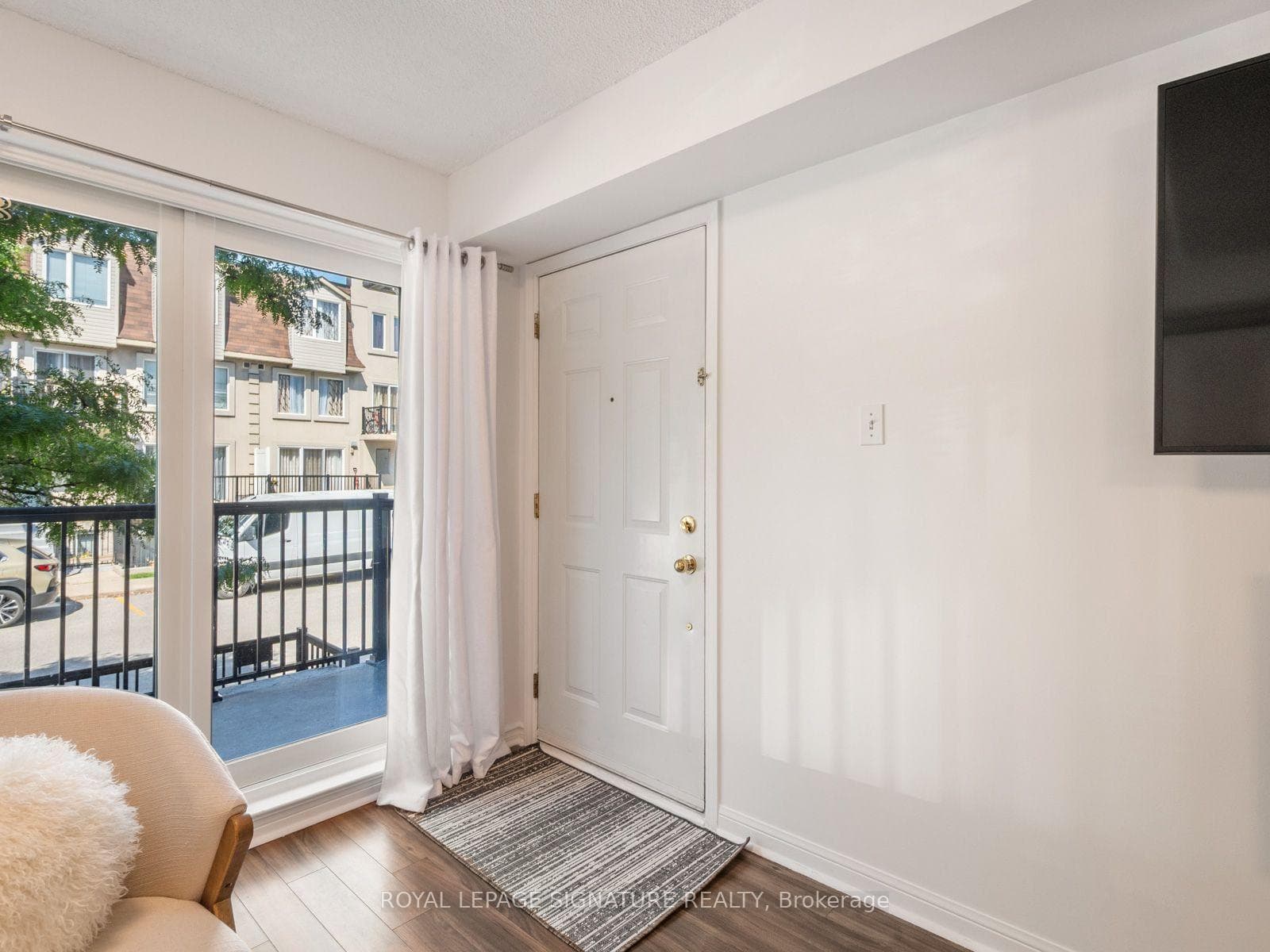 2067- 65 George Appleton Way — property photo
