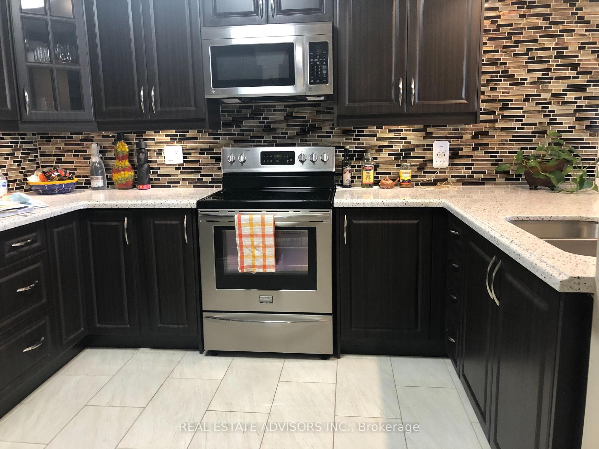 507- 236 Albion Road — property photo