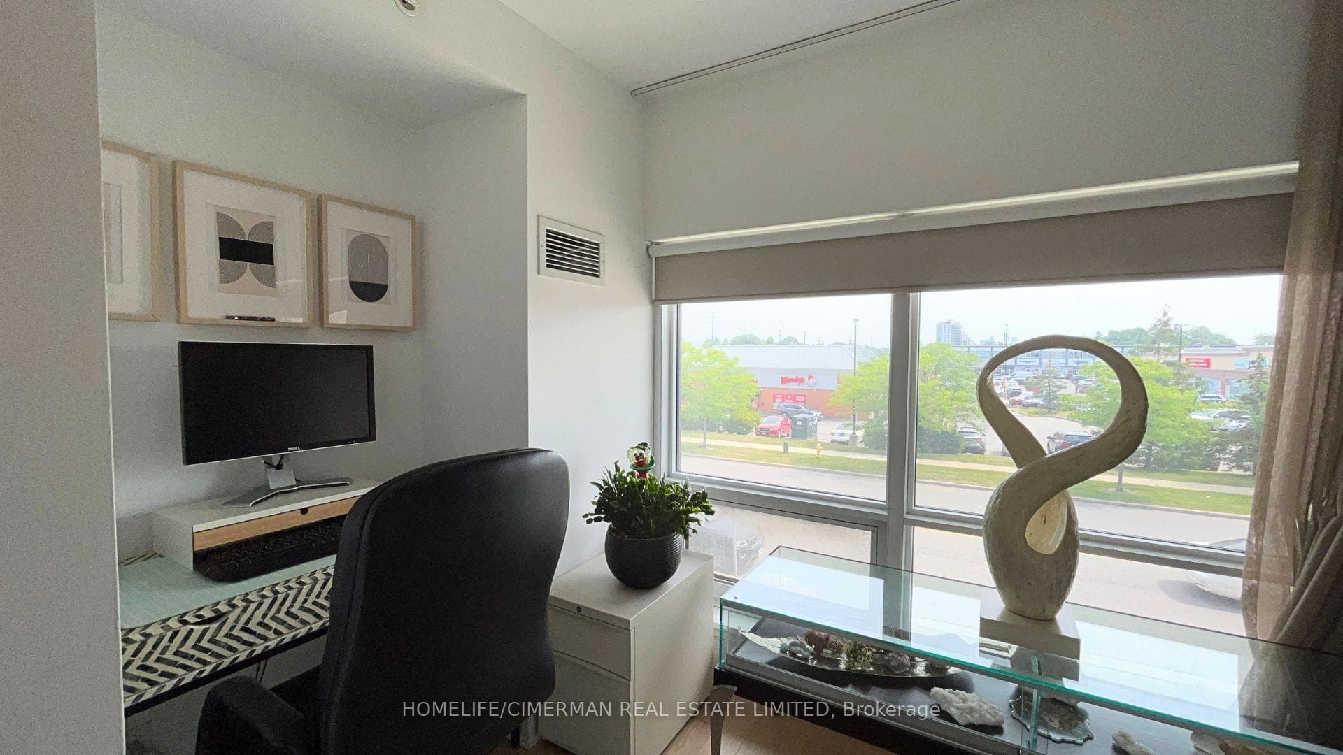 118- 12 Woodstream Boulevard — property photo