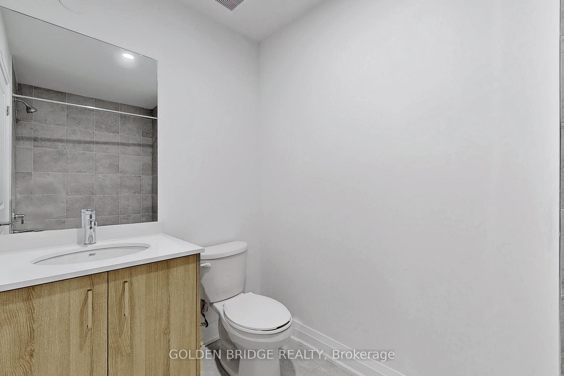 21 Persica Street — property photo