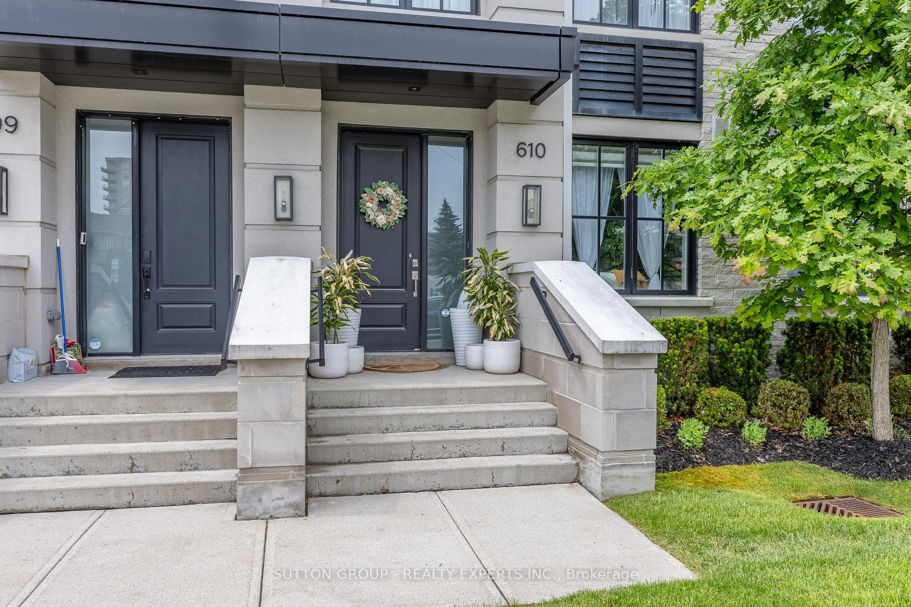 610- 1190 Cawthra Road — property photo