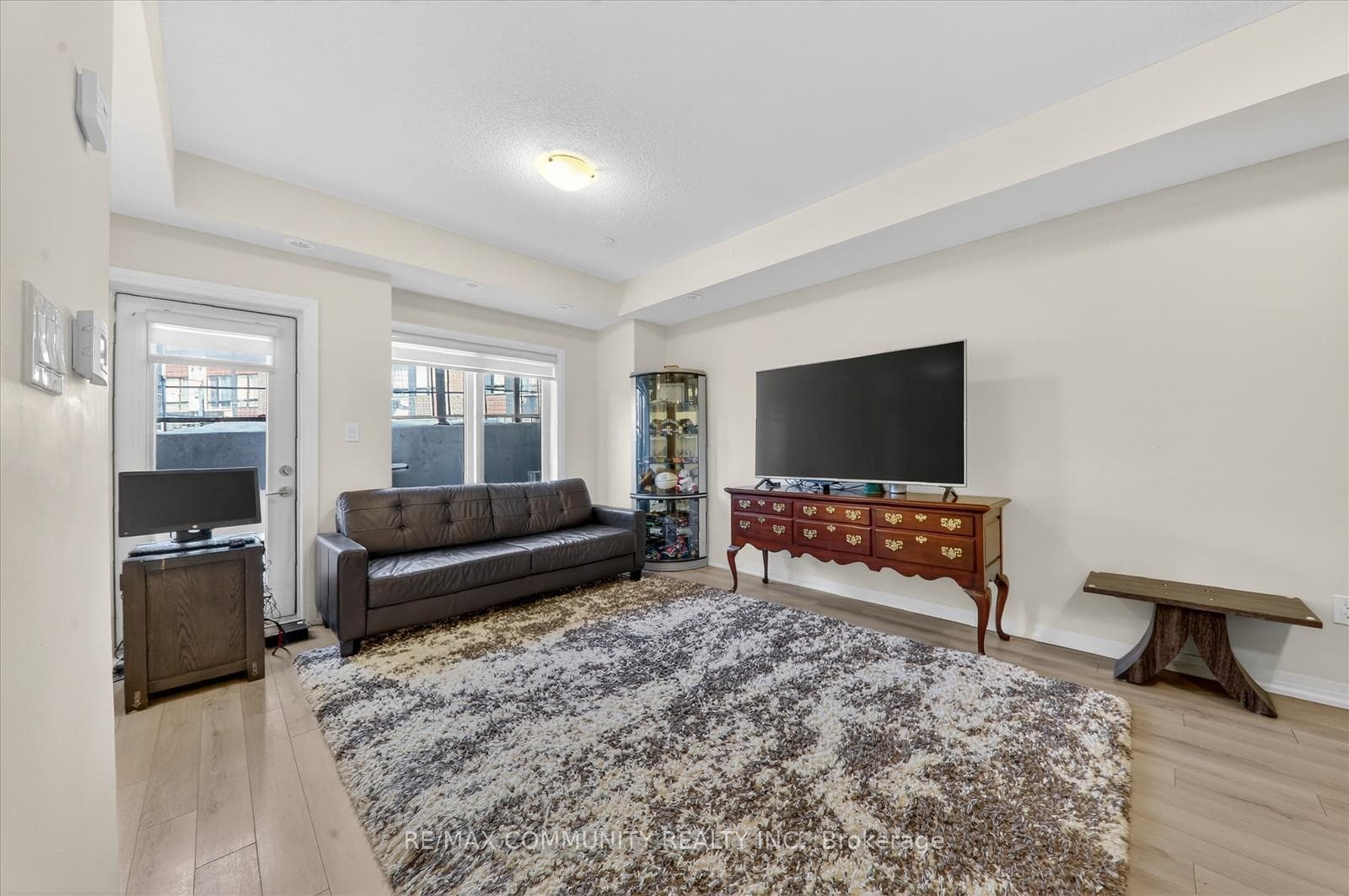 21- 145 Tapscott Road — property photo