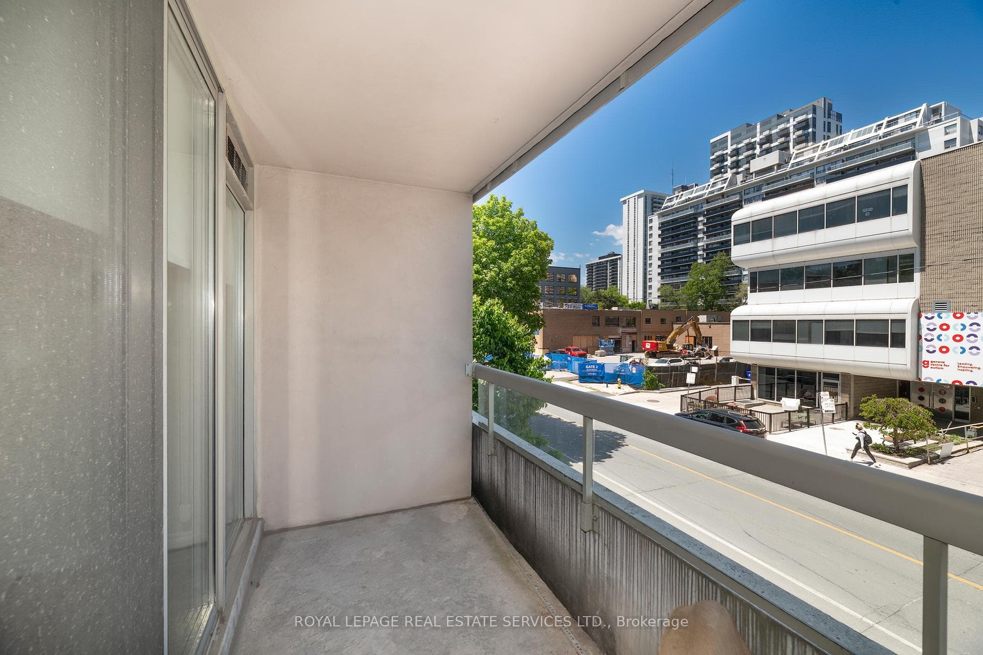 212- 195 Merton Street — property photo